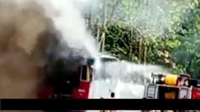 ബസിനടിയിലേക്ക് ബൈക്ക് ഇടിച്ചുകയറി അപകടം; യുവാവ് മരിച്ചു