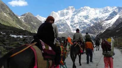 కేదార్నాథ్ యాత్రకు వెళ్లి హిమాలయాల్లో చిక్కుకున్న తెలుగు కుటుంబం