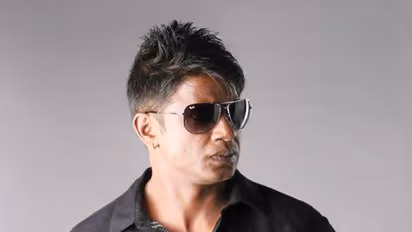 After Kichcha Sudeep, Duniya Vijay turns director with Salaga