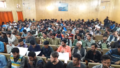 Jammu-Kashmir: Gujjar Bakarwal community to contest panchayat polls