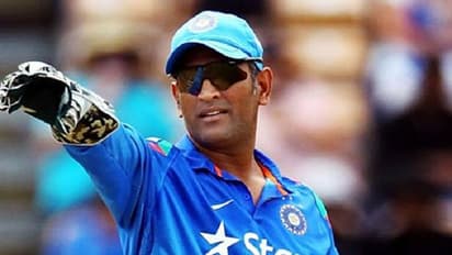200 వన్డేల కెప్టెన్సీ ఒక్కటే కాదు...అజారుద్దీన్ రికార్డునూ బద్దలుకొట్టిన ధోని