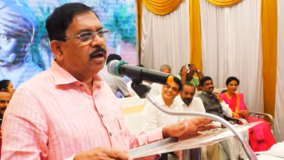 Tumakuru: ದೇಶಕ್ಕೆ ಕಾಂಗ್ರೆಸ್‌ ಪಕ್ಷ ಸಾಕಷ್ಟು ಕೊಡುಗೆ ನೀಡಿದೆ: ಡಾ.ಜಿ.ಪರಮೇಶ್ವರ್‌