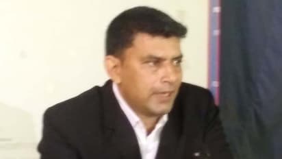 రేవంత్ రెడ్డిపై ఫిర్యాదు: న్యాయవాది రామారావు చరిత్ర ఇదీ...