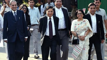 സ്ത്രീ പ്രവേശനത്തെ എതിര്ത്തത് ബെഞ്ചിലെ ഏക വനിതാ ജഡ്ജ്