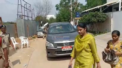 రేవంత్ భార్యతో లాకర్లు తెరిపించిన అధికారులు