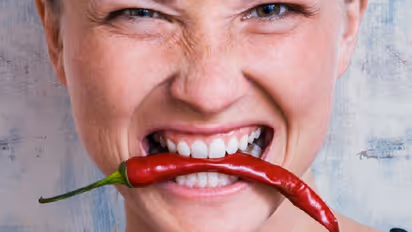 ಊಟದಲ್ಲಿ ಮೆಣಸಿನಕಾಯಿ ಸಿಕ್ಕರೆ ಎತ್ತಿಡುತ್ತೀರಾ? ಇನ್ಮುಂದೆ ಹಾಗೆ ಮಾಡುವಂತಿಲ್ಲ!