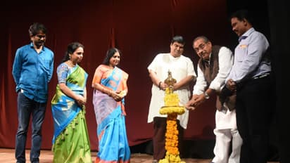 రవీంద్రభారతిలో జరిగిన ప్రతాప రుద్రమ నాటకం (ఫోటోలు)