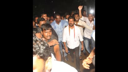 నాపై ఎన్ని క్రిమినల్ కేసులున్నాయి: హైకోర్టులో రేవంత్ పిటిషన్