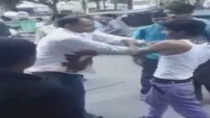 ఛాదర్‌ఘాట్‌లో ఆటో డ్రైవర్‌పై బ్లేడ్‌తోదాడి, ఎందుకంటే?