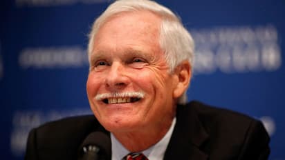 മഹാകോടീശ്വരന്; പക്ഷേ, മറവിരോഗത്തോട് പോരാടുകയാണ്...