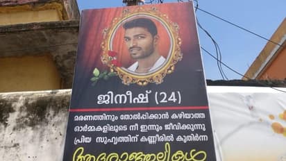 Kerala: Man who saved many lives during floods dies in accident