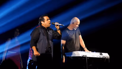 Karnataka: Music composer, singer Shankar Mahadevan praises hotel employees for their fantastic singing