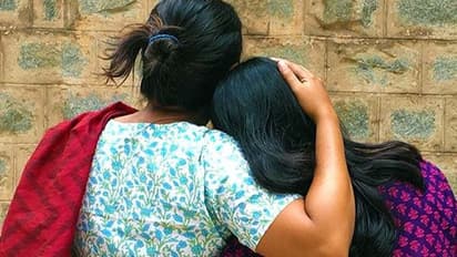 ఇలాంటి అత్తలు కూడా ఉంటారా..? కన్నతల్లే పొమ్మంది.. కిడ్నీ దానం చేసి కోడలికి ప్రాణదానం