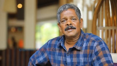 അരിസ്റ്റോ സുരേഷ് നായകന്‍; 'മിസ്റ്റര്‍ ബംഗാളി ദി റിയല്‍ ഹീറോ' സെക്കന്‍ഡ് ലുക്ക് എത്തി