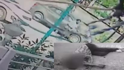 భార్య కోసం వస్తుండగా ప్రేమ్ కుమార్ అనే వ్యక్తి దారుణ హత్య