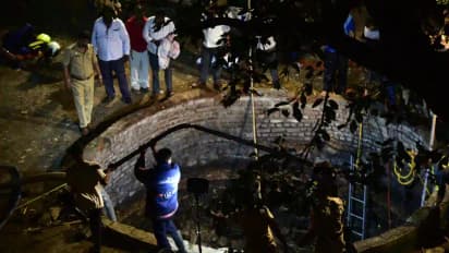 പൂജയ്ക്കിടെ കിണറ്റില് വീണ് മൂന്ന് വയസ്സുകാരി ഉള്പ്പെടെ മൂന്ന് പേര് മരിച്ചു