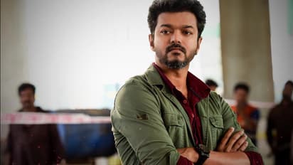 సర్కార్ 100కోట్ల గ్రాస్.. విజయ్ 6వ సెంచరీ!