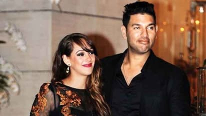 అదే యువీని జట్టుకు దూరం చేస్తోంది: యువరాజ్ భార్య ఆవేదన