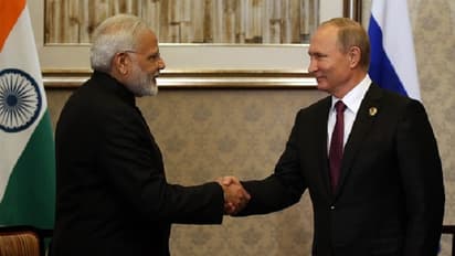 Russian President Vladimir Putin likely to sign S-400 Triumf deal with India during his visit