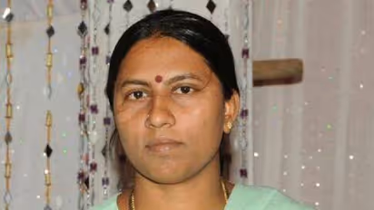 Congress MP KH Muniyappa's daughter to get Cabinet berth in Kumaraswamy-headed coalition Govt?