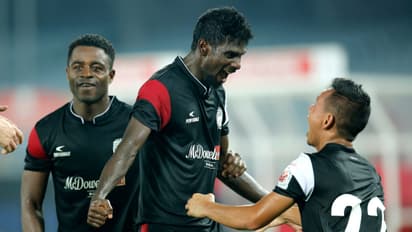 ചരിത്രം തുണച്ചില്ല; വടക്കന് ടീമിന് മുന്നില് എടികെ മുട്ടുമടക്കി