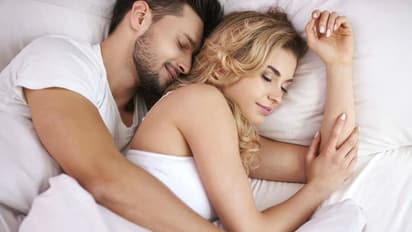 పడకగదిలో రెచ్చిపోవాలా..? శృంగారానికి ముందు పాటించాల్సిన టిప్స్ ఇవే..