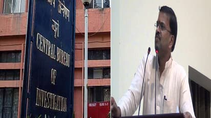 സത്യം അഴിമതിക്കേസ് അന്വേഷിച്ച സിബിഐ ജോയിന്റ് ഡയറക്ടര് ഇനി രാഷ്ട്രീയക്കുപ്പായത്തില്