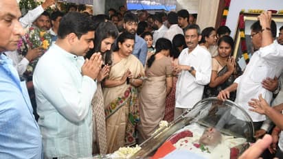 ఎంవీవీఎస్ మూర్తి భౌతికకాయానికి చంద్రబాబు నివాళి (ఫోటోలు)