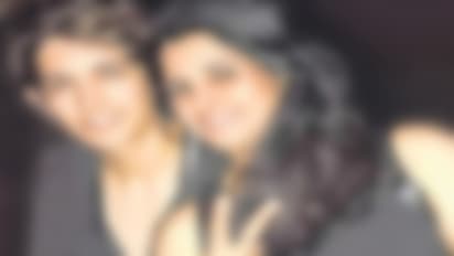 பெற்ற தாயை குளியல் அறையில் தள்ளி கொலை செய்த நடிகர்! அதிரடி கைது!