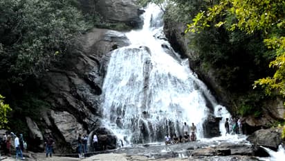 ഈ വെള്ളച്ചാട്ടത്തിലേക്കുള്ള പ്രവേശനം നിരോധിച്ചു