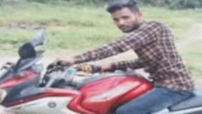 కరీంనగర్ పరువు హత్య: జైలు నుండి వచ్చిన తెల్లారే లవర్ను తీసుకెళ్లిన కుమార్