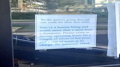 ಈ ಬೋರ್ಡ್ ಓದಿ: ಈಕೆಗೊಂದು ಸಲಾಂ ಹೇಳಿ!