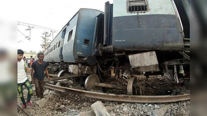 New Farakka Express derailment: Special train, buses for passengers stranded in Rae Bareli