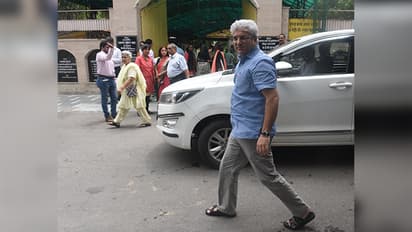 टैक्स चोरी के मामले में केजरीवाल के मंत्री के ठिकानों पर आयकर विभाग के छापे