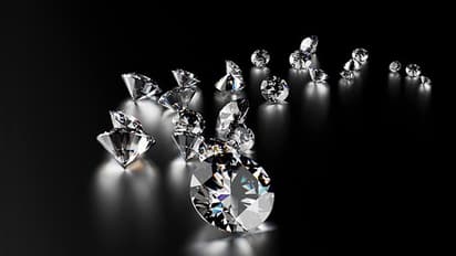 ವಜ್ರ ಸಿಗುತ್ತೆಂದು ವಿಗ್ರಹಕ್ಕೆ ಬೆಂಕಿ : 8 ಮಂದಿ ಅರೆಸ್ಟ್