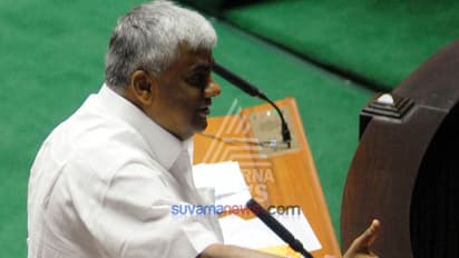 ರಾಜ್ಯ ರಾಜಕೀಯದ ಬಗ್ಗೆ ರೇವಣ್ಣ ನುಡಿದ್ರು ಹೊಸ ಭವಿಷ್ಯ