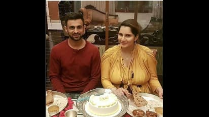 "ನೀವೂ ಕೂಡ ತಾಯಿಯ ಗರ್ಭದಿಂದ ಹೊರಬಂದಿದ್ದೀರಿ"-ಸಾನಿಯಾ ತಿರುಗೇಟು!