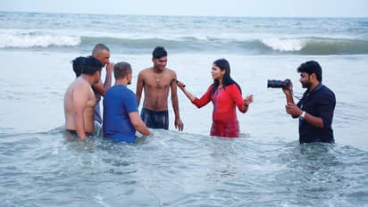 சென்னையில் அனைத்து கடற்கரைகளும் மூடல்...!!  கொரோனா தடுப்பு நடவடிக்கையாக மாநகராட்சி அதிரடி..!!