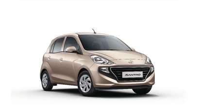 സാന്ട്രോയുടെ ബുക്കിങ് വേഗം കണ്ട് അമ്പരന്ന് വാഹനലോകം