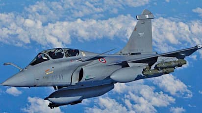 राफेल की कीमत बढ़ने के दावे को जेटली ने बताया बकवास