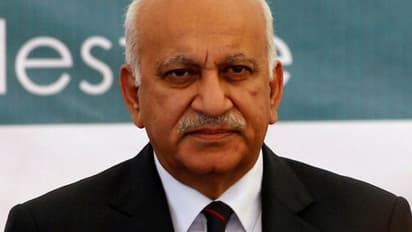 ലൈംഗികാരോപണ വിവാദം; വനിതാ മാധ്യമപ്രവർത്തകർ സാധുക്കളല്ലെന്ന പ്രസ്താവനയുമായി ബിജെപി വനിതാ മേധാവി