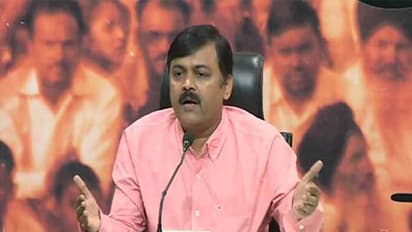 బాబుకు ఏపీలో చాలడం లేదు.. తెలంగాణ సొమ్ముపై కన్నేశారు: జీవీఎల్