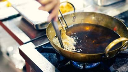 ഉപയോഗിച്ച എണ്ണ വീണ്ടും ഉപയോഗിക്കാറുണ്ടോ; സൂക്ഷിക്കുക കാത്തിരിക്കുന്നത് ഈ അസുഖങ്ങൾ