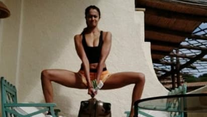 30 ಕೆ.ಜಿ ಸೂಟ್ಕೇಸ್ ಎತ್ತಿದ ವಜ್ರಕಾಯ ಬೆಡಗಿ!