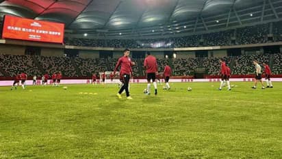 ഫുട്ബോളില് ഇന്ന് ഇന്ത്യാ-ചൈന അയല്പ്പോര്; അറിയണം ഈ കണക്കുകള്