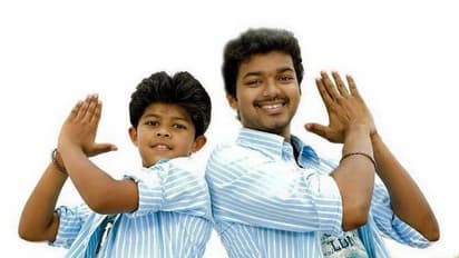 வெளிநாட்டில் இருக்கும் விஜய் மகனின் தற்போதைய நிலை என்ன?... உண்மை நிலவரம் இதுதான்...!