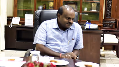 HD Kumaraswamy apologises for casting aspersions on woman's character