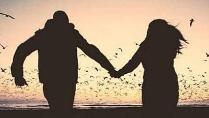 இந்த காலத்துல இப்படியொரு லவ்வா? விபத்தில் காதலன் உயிரிழப்பு... வேதனையில் கல்லூரி மாணவி எடுத்த முடிவு..!