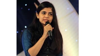 சின்மயிக்கு இப்படி ஒரு வெறித்தனமான ரசிகனா! உருகி உருகி எழுதிய கடிதம்!