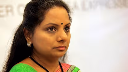 జగన్పై దాడి... ఎంపి కవిత ఏమన్నారంటే...